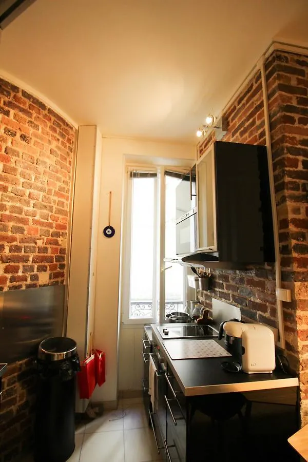 Apartment Boulevard Brune Париж