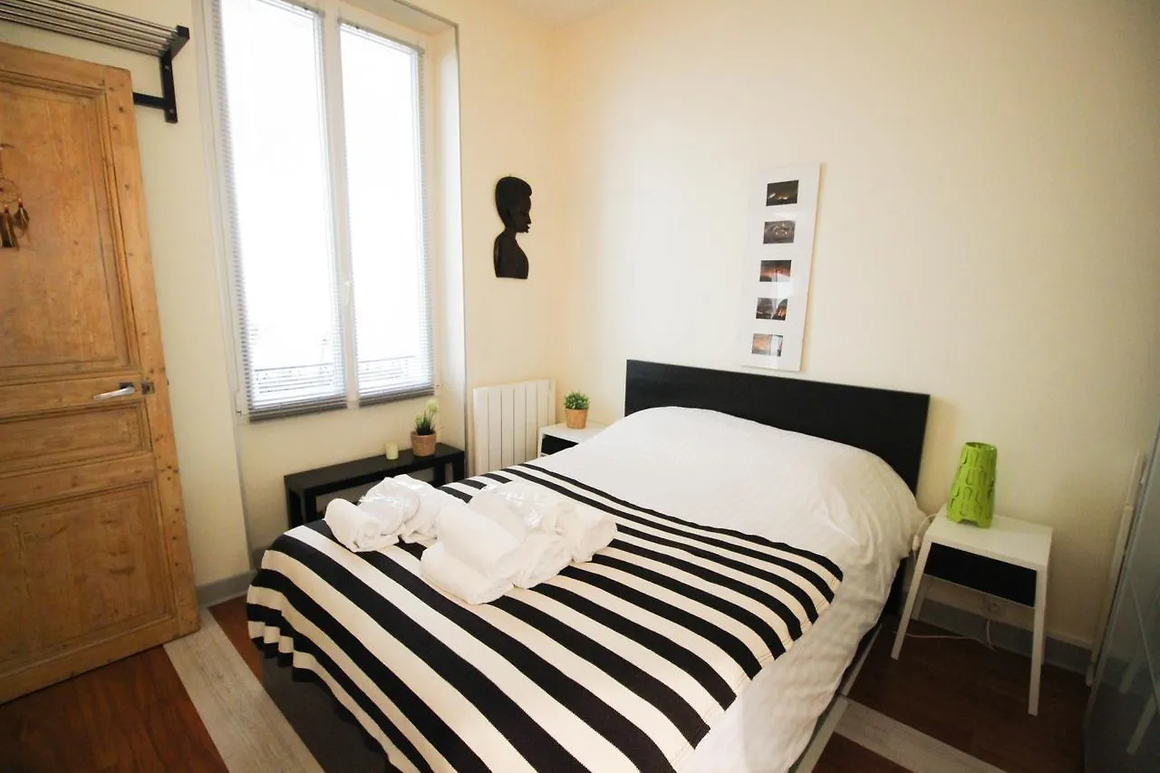 Apartment Boulevard Brune Париж