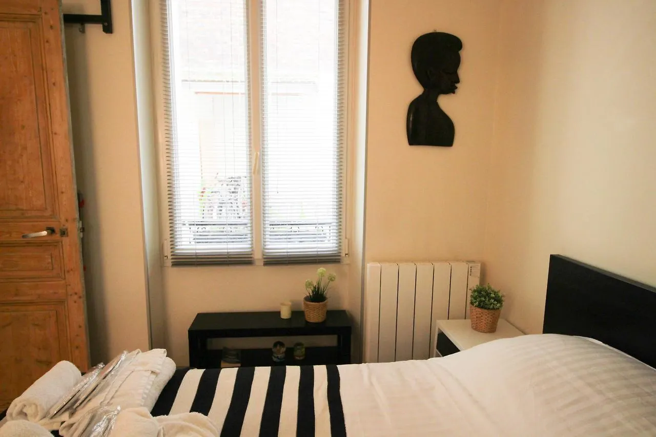 Apartment Boulevard Brune Париж